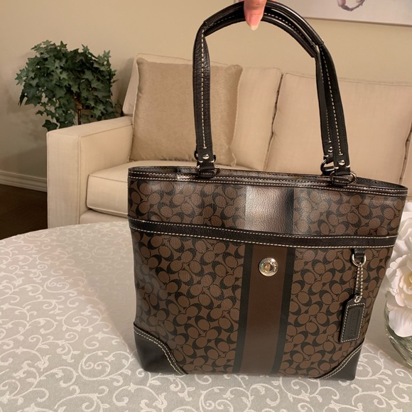 Coach Handbags - Coach Signature Chelsea Heritage Stripe Tote Bag